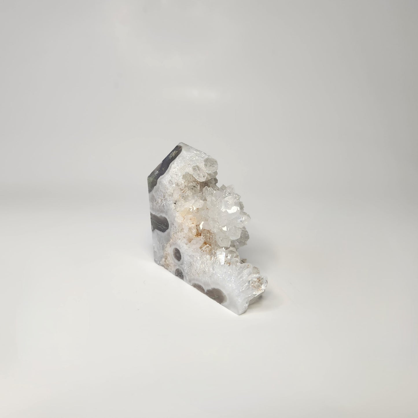 Moss Agate With Quartz