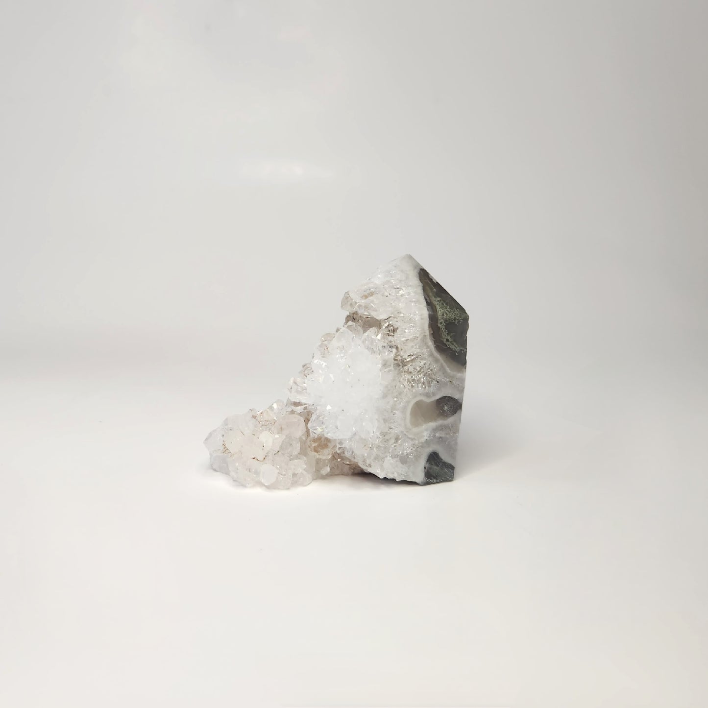 Moss Agate With Quartz