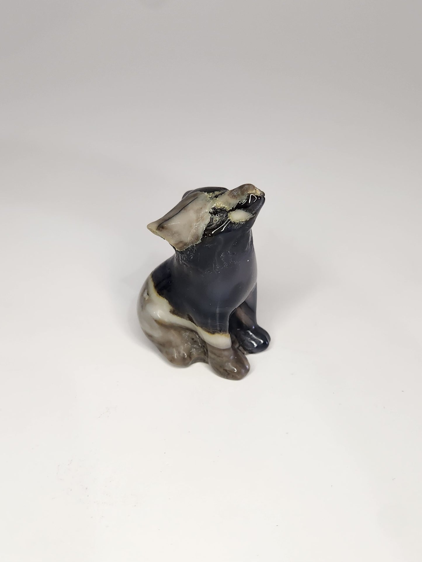 Volcano Agate Wolf