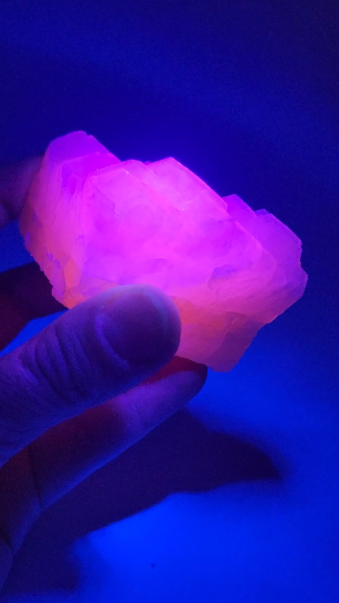 UV Reactive Pink Calcite