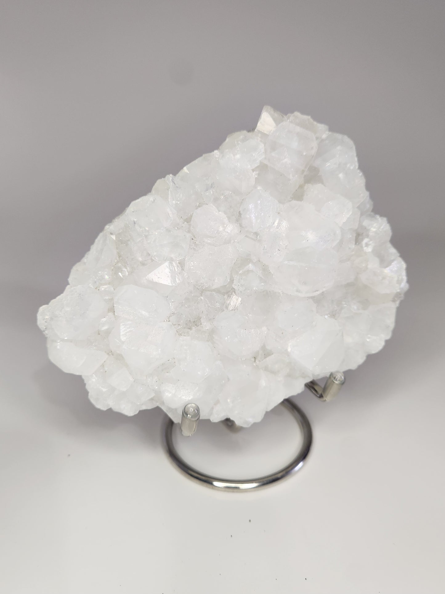Calcite Cluster Statement Piece