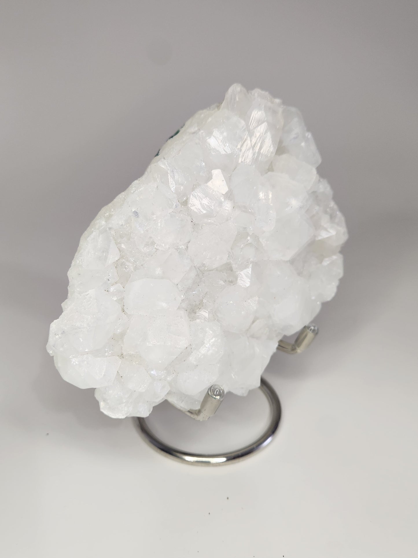 Calcite Cluster Statement Piece