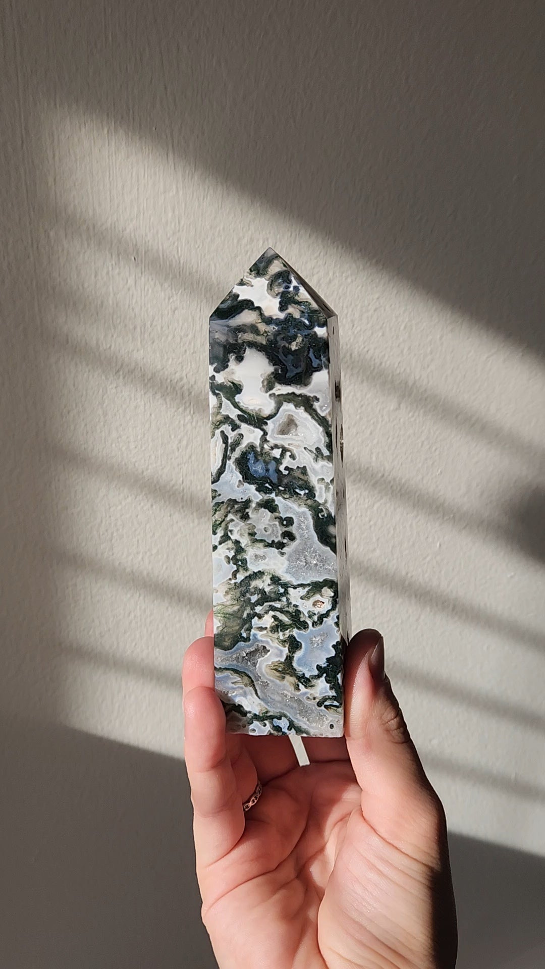 Moss Agate Tower Medium