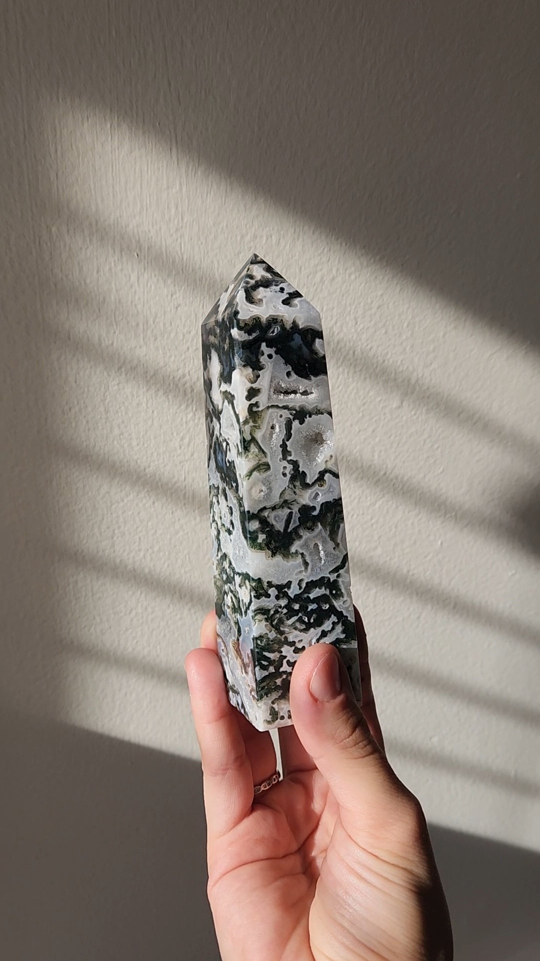 Moss Agate Tower Medium