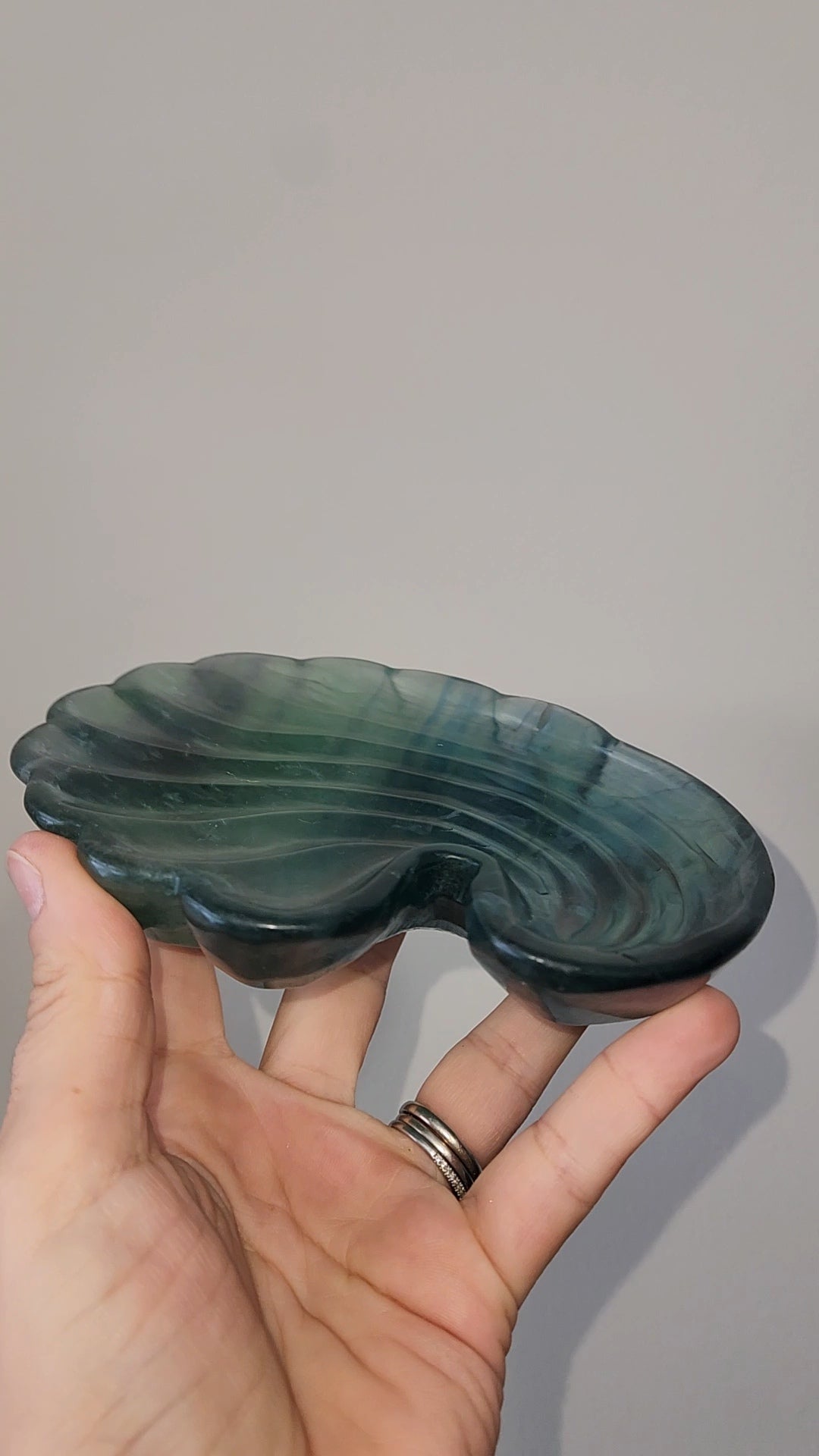 Fluorite Shell Dish