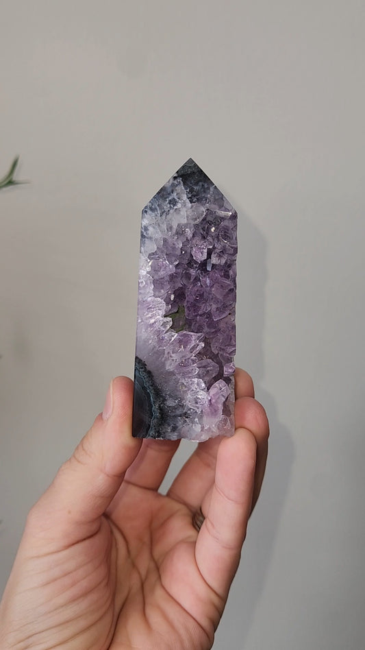 Amethyst Agate Tower