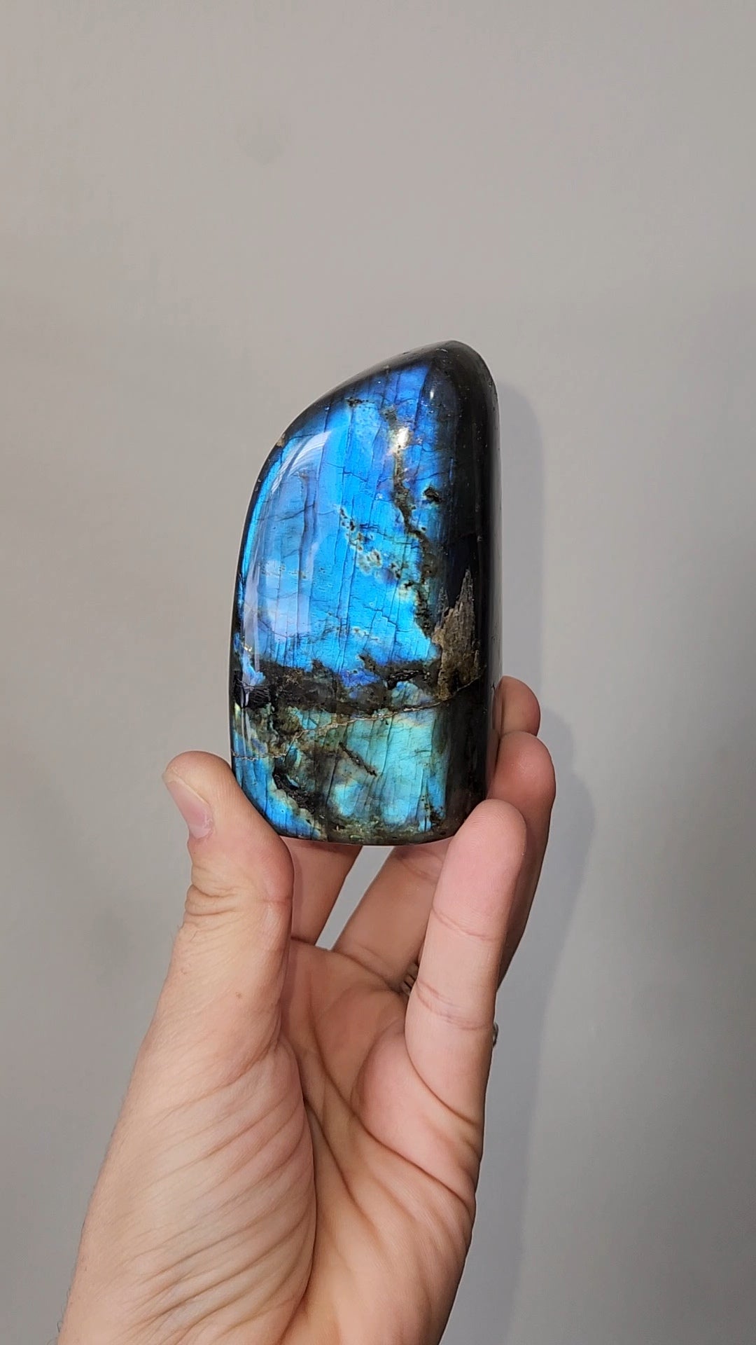 Labradorite Free Form