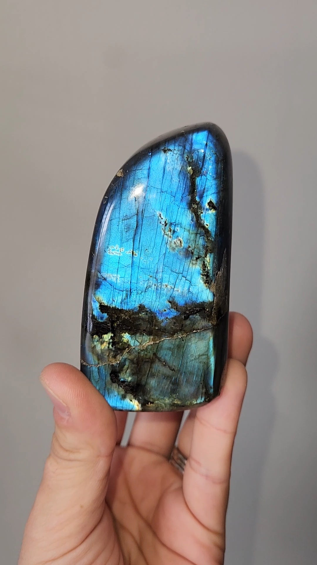 Labradorite Free Form