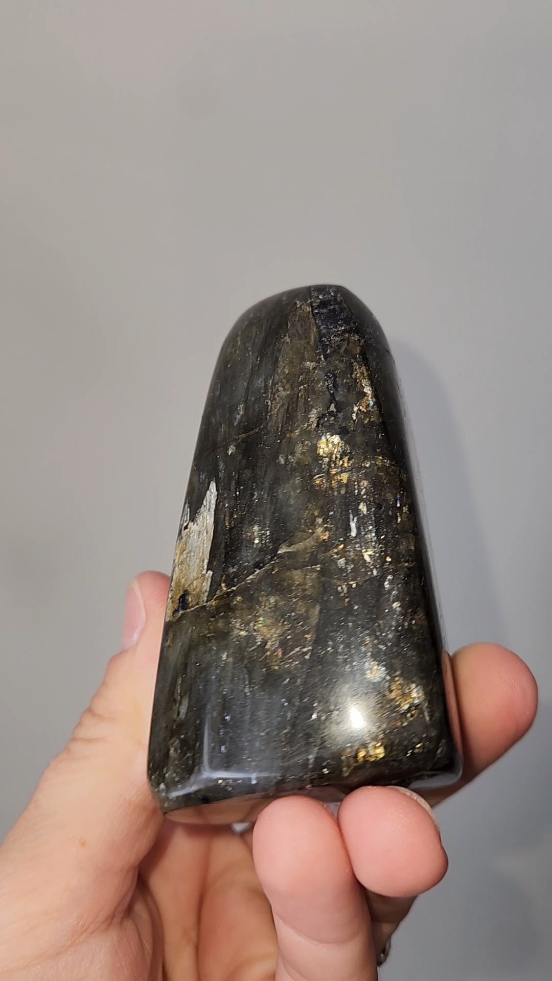 Labradorite Free Form