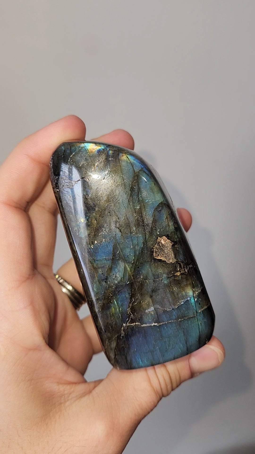 Labradorite Free Form