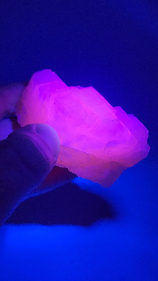 UV Reactive Pink Calcite