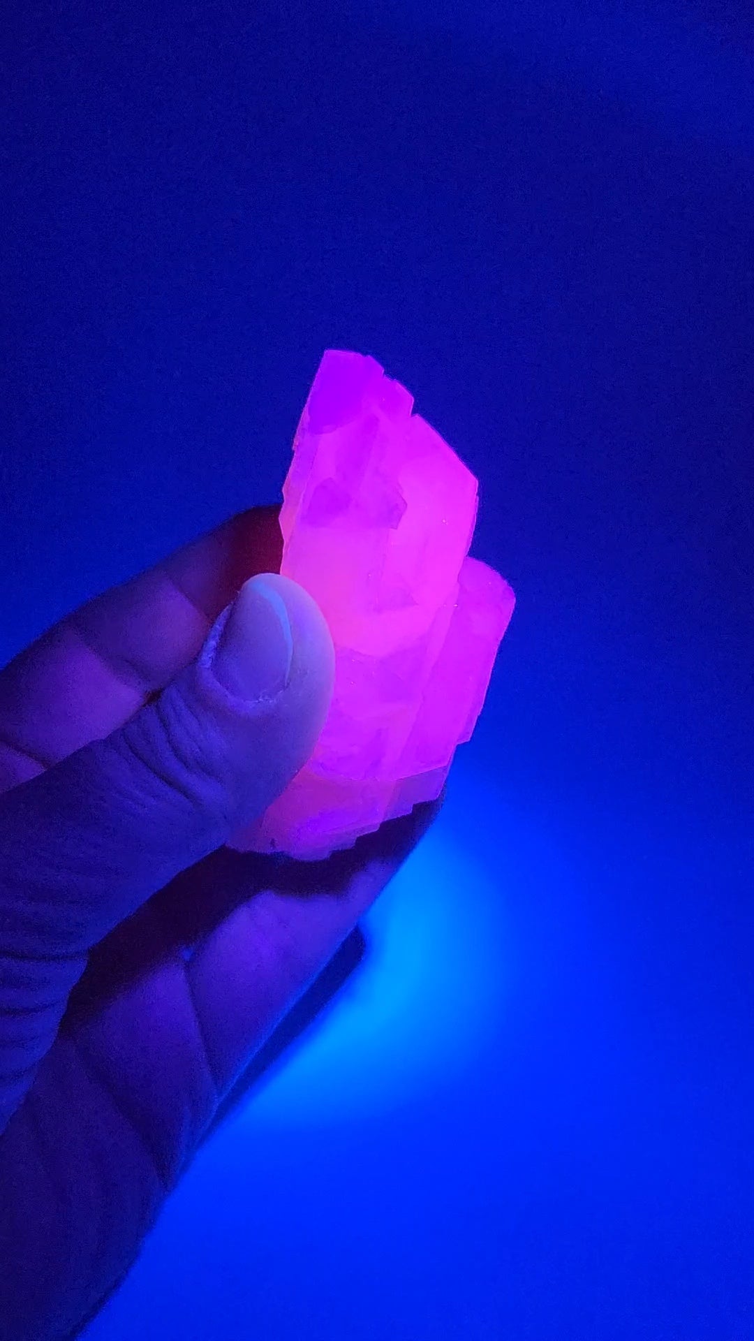 UV Reactive Pink Calcite