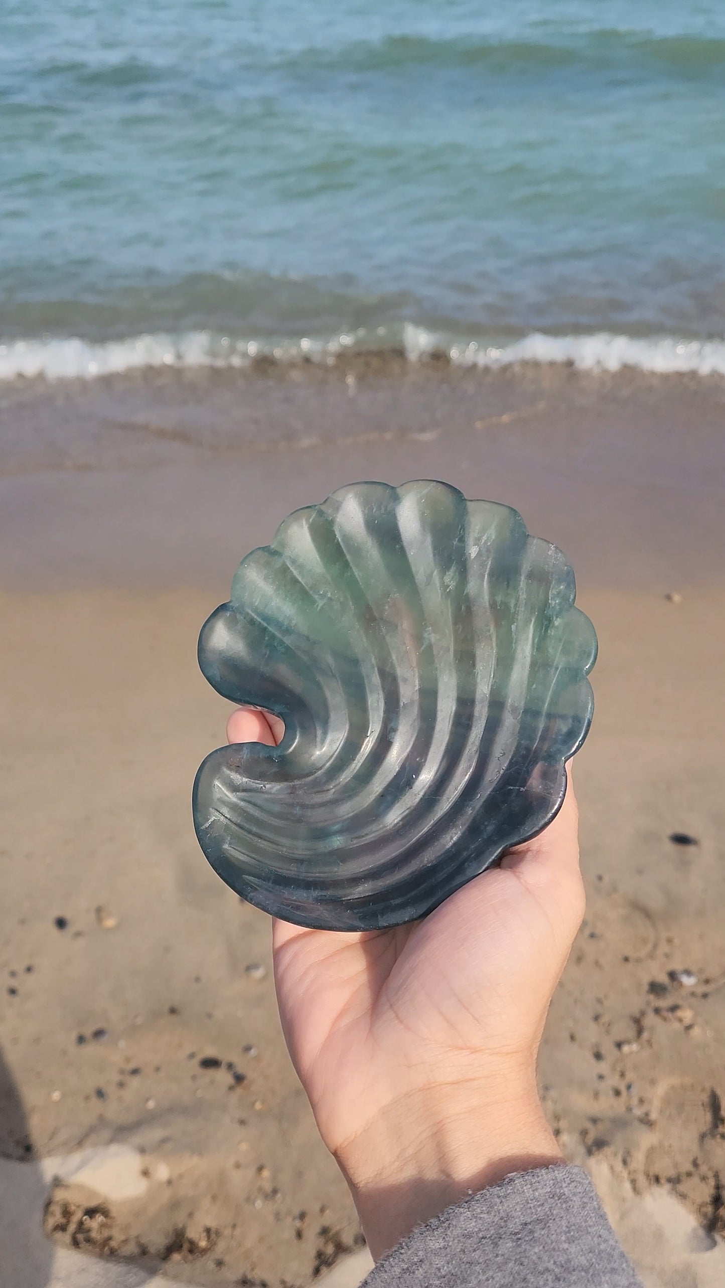 Fluorite Shell Dish
